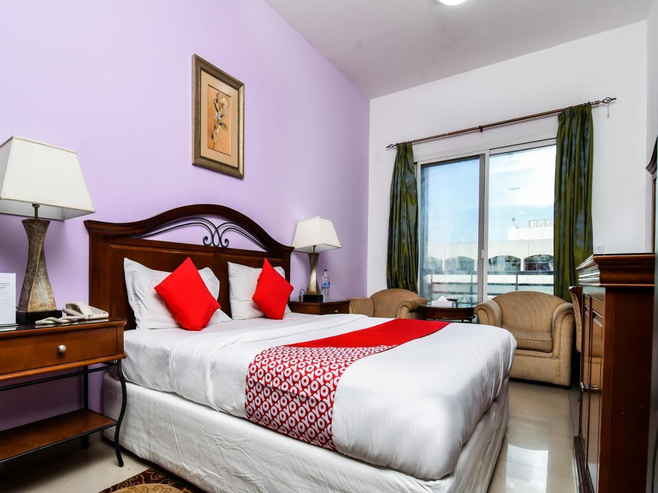 Oyo 138 Empire Hotel Apartments ドバイ エクステリア 写真