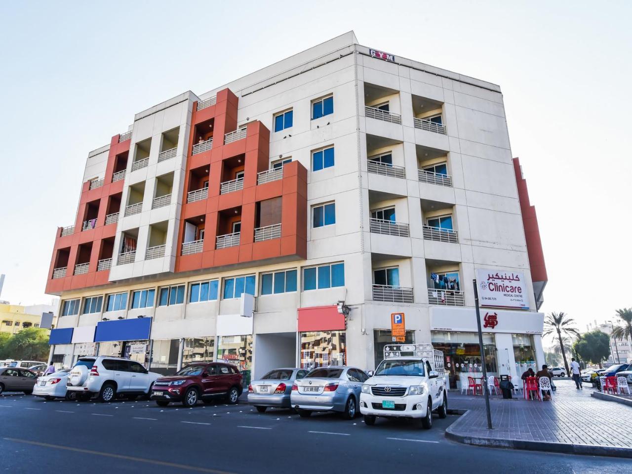 Oyo 138 Empire Hotel Apartments ドバイ エクステリア 写真